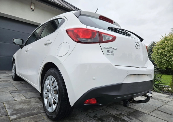 Mazda 2 cena 20900 przebieg: 150000, rok produkcji 2016 z Częstochowa małe 232